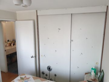 Se Vende Departamento en La Cisterna, 2 Dormitorios 1 Baño 1 Estacionamiento