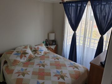 Se Vende Departamento en La Cisterna, 2 Dormitorios 1 Baño 1 Estacionamiento