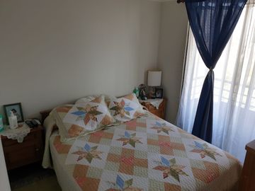 Se Vende Departamento en La Cisterna, 2 Dormitorios 1 Baño 1 Estacionamiento
