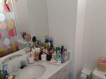 Se Vende Departamento en La Cisterna, 2 Dormitorios 1 Baño 1 Estacionamiento