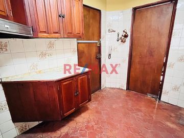 1134468 🏡✨ ¡Tu Nuevo Hogar En San Borja Te Espera! 3 Hab - 2 Baños ✨🏡