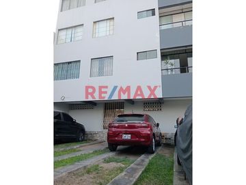 Venta De Departamento En Pueblo Libre Con Cochera