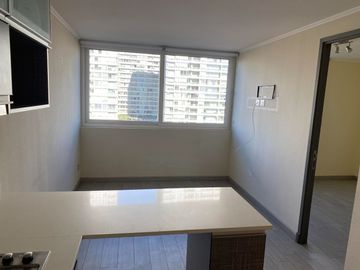 Con excelente conectividad, Se Vende Departamento, Ideal Inversión Inmobiliaria 1 Dormitorio 1 Baño 1 Estacionamiento, Macul