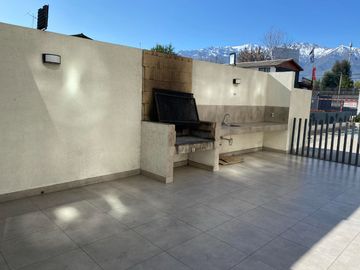 Con excelente conectividad, Se Vende Departamento, Ideal Inversión Inmobiliaria 1 Dormitorio 1 Baño 1 Estacionamiento, Macul