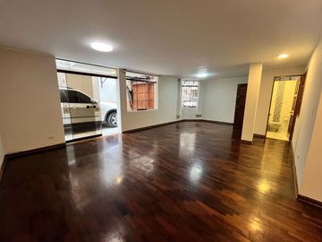 SE VENDE HERMOSO DEPARTAMENTO 300 M2 EN SURCO