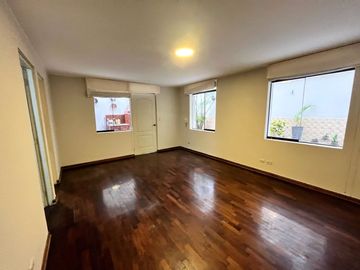 SE VENDE HERMOSO DEPARTAMENTO 300 M2 EN SURCO