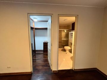 SE VENDE HERMOSO DEPARTAMENTO 300 M2 EN SURCO