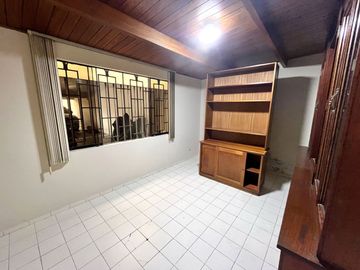 SE VENDE HERMOSO DEPARTAMENTO 300 M2 EN SURCO