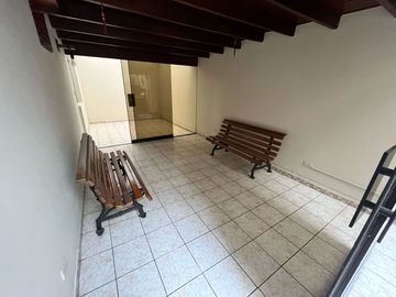 SE VENDE HERMOSO DEPARTAMENTO 300 M2 EN SURCO