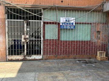 OPORTUNIDAD UNICA, ATENCIÒN INVERSIONISTAS‼ EN VENTA!! TIENDA EN EL CENTRO COMERCIAL‼