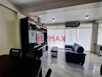 Se Alquila Hermoso Departamento Amoblado, 2Do Piso En Ate.