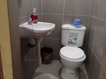 Venta De Casa De 2 Pisos En Villa El Salvador