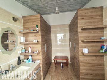 FINCA, CON DOS CASAS, EN PAMBAHACIENDA-MASCARILLA, MIRA A 30 MINUTOS DE IBARRA