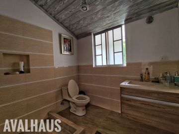 FINCA, CON DOS CASAS, EN PAMBAHACIENDA-MASCARILLA, MIRA A 30 MINUTOS DE IBARRA