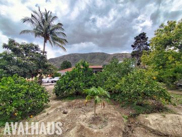 FINCA, CON DOS CASAS, EN PAMBAHACIENDA-MASCARILLA, MIRA A 30 MINUTOS DE IBARRA
