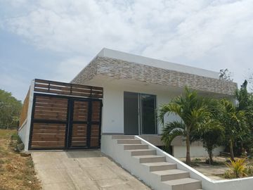 VENTA CASA CAMPESTRE TURBACO