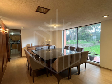 CASA EXCLUSIVA EN VENTA CON VISTA AL GOLF EN VALLESCONDIDO