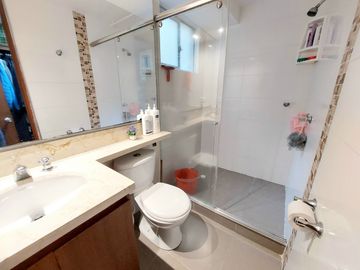 APARTAMENTO DE 70M2 En Madrid, Hacienda Casa blanca