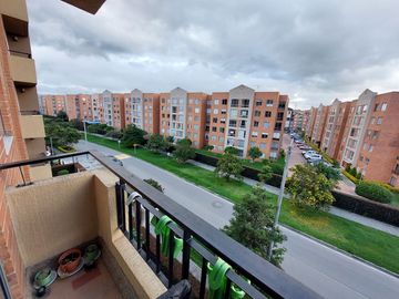 APARTAMENTO DE 70M2 En Madrid, Hacienda Casa blanca