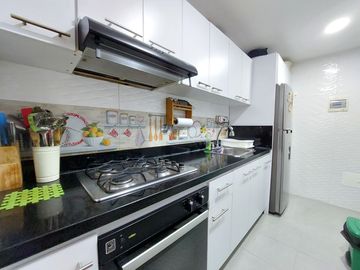 APARTAMENTO DE 70M2 En Madrid, Hacienda Casa blanca