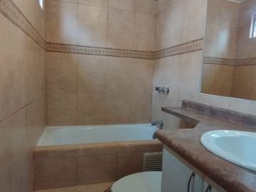 Vendo Casa de 3 Dormitorios en Amagasi del Inca