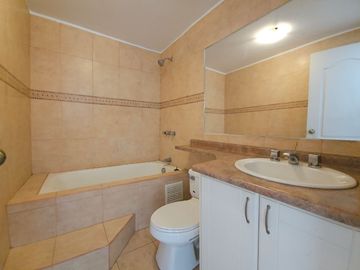 Vendo Casa de 3 Dormitorios en Amagasi del Inca