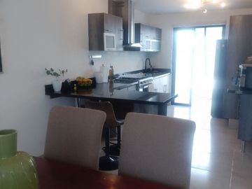 CASA EN VENTA EN CORREGIDORA, QUERETARO