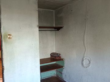 Departamento en un primer piso villa El Salvador Renca