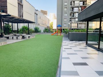 DEPARTAMENTO AMPLIO. CERCANO METRO STA. LUCIA