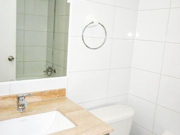 DEPARTAMENTO AMPLIO. CERCANO METRO STA. LUCIA