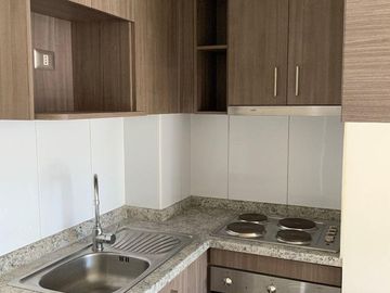 DEPARTAMENTO AMPLIO. CERCANO METRO STA. LUCIA