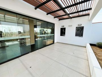 ALQUILER DE DPTO DE ESTRENO – EQUIPADO Y SEMI AMOBLADO – STA. CATALINA - VISTA PANORÁMIRA