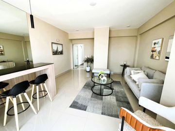 ALQUILER DE DPTO DE ESTRENO – EQUIPADO Y SEMI AMOBLADO – STA. CATALINA - VISTA PANORÁMIRA
