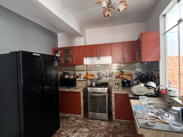 Venta de departamento de 160m en Parque Los Portales, Huánuco