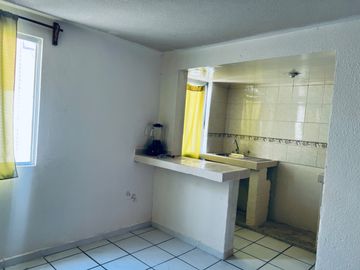 OPORTUNIDAD DE INVERSIÓN CASA EN LOMAS DE SAN JUAN, EN CALLE MONTE SINAI, PROPIO PARA USAR COMO CASA CON LOCAL COMERCIAL, OFICINA, ETC...