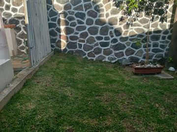 CASA EN VENTA EN COL. MANTANTIALES