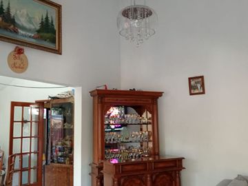 CASA EN VENTA EN COL. MANTANTIALES
