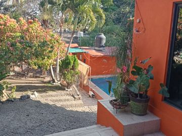 CASA EN VENTA EN COL. MANTANTIALES