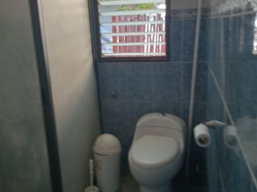 CASA EN VENTA EN COL. MANTANTIALES