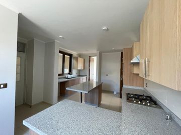 SE VENDE CASA