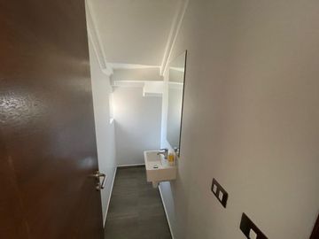 SE VENDE CASA