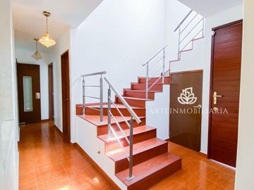 CASA REAL ESMERALDA. ZONA ESMERALDA. BOSQUE ESMERALDA. 3 RECAMARAS, 4 ESTACIONAMIENTOS, JARDÍN PLANO