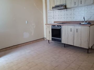 CASA CON 3 DEPARTAMENTOS EN VENTA EN NEZAHUALCÓYOTL