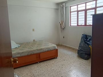 CASA CON 3 DEPARTAMENTOS EN VENTA EN NEZAHUALCÓYOTL