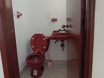 CASA CON 3 DEPARTAMENTOS EN VENTA EN NEZAHUALCÓYOTL