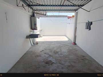 CASA CON 3 DEPARTAMENTOS EN VENTA EN NEZAHUALCÓYOTL