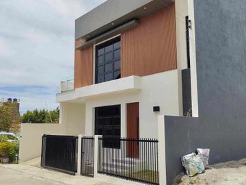 RUSH SALE BRAND NEW HOUSE AND LOT IN PACIFIC GRAND VILLAS LAPULAPU CITY