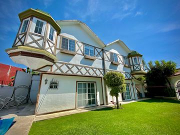 CASA EN VENTA EN LAS FINCAS