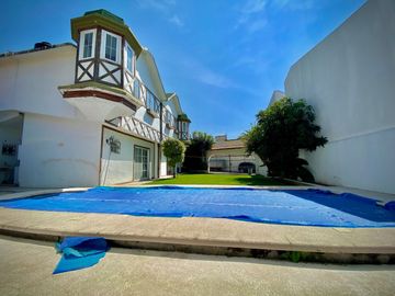 CASA EN VENTA EN LAS FINCAS
