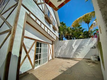 CASA EN VENTA EN LAS FINCAS